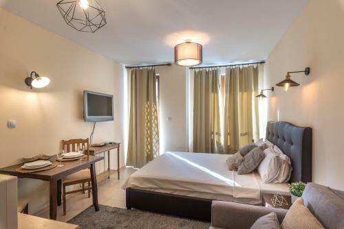 Valentina Heights Chalet Hotel