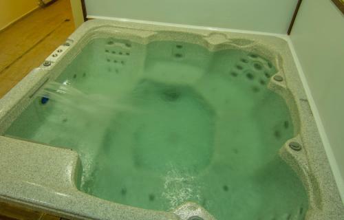 Valentina Heights Chalet Hotel