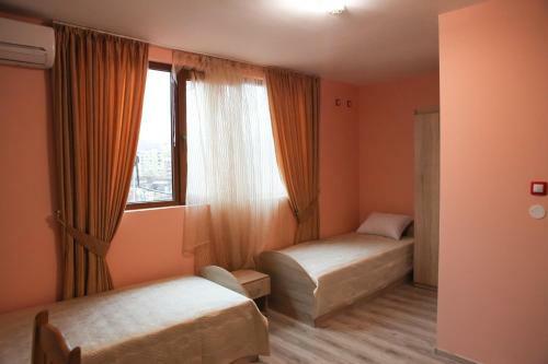 Meatsa Hotel