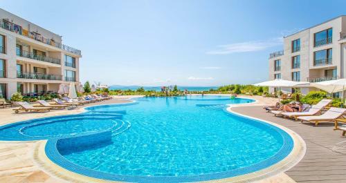 Diamond Beach Apartments