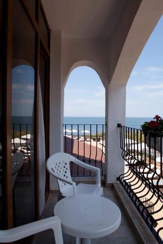 Relax Hotel