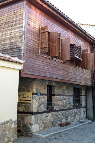 Hostal House Diona
