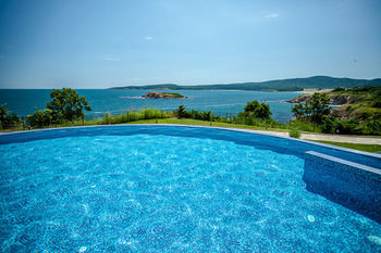 Hotel Saint Thomas Holiday Village