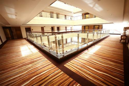The Grand Mountain Hotel Matale