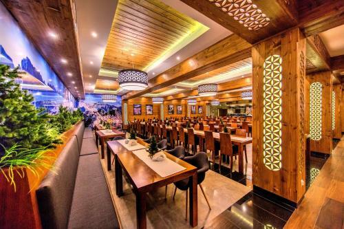 Hotel Grand Stasinda