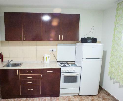 Hostal Guest House Rajvel