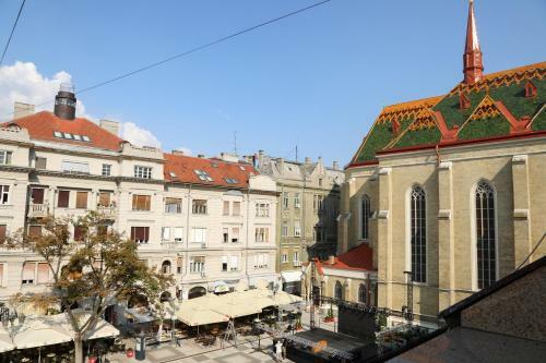 Porta - Prime Location - Spacious Duplex Apartment
