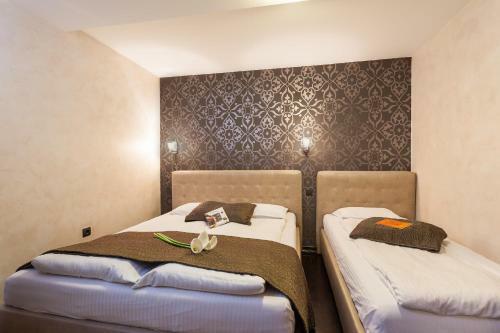 Hostal Guest House Vila Bajka