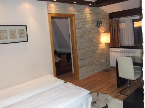 Apartment 306