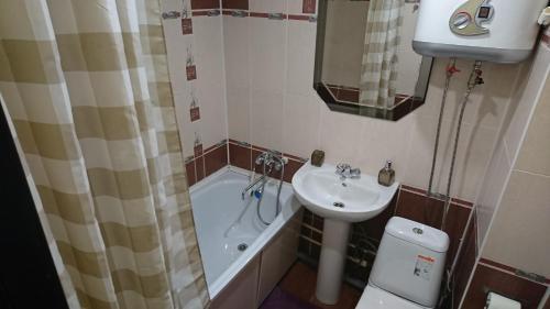 Apartments Near Universiade Village 80