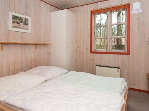 Four-bedroom Holiday Home In Oksb�l 6
