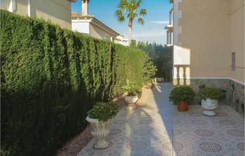 Three-bedroom Holiday Home In Benferri