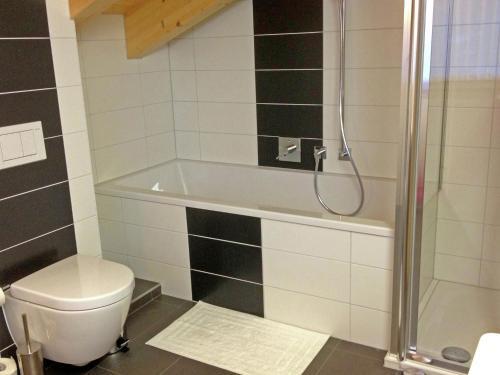 Comfortable Holiday Home In Heremence Near Ski Area