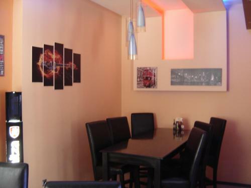 Hostal Central Park Family Hotel