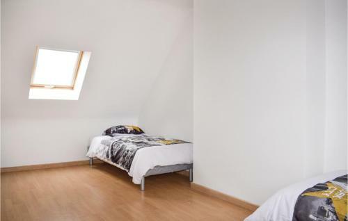 Four-bedroom Holiday Home In Plouezec