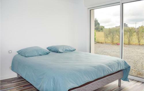 Four-bedroom Holiday Home In Plouezec