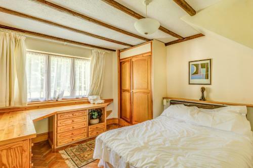 Clyne Country Park Cottages