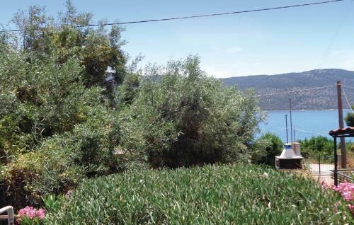 Two-bedroom Holiday Home In Porto Germeno