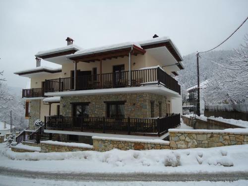 Hotel Kokkinos Vrachos
