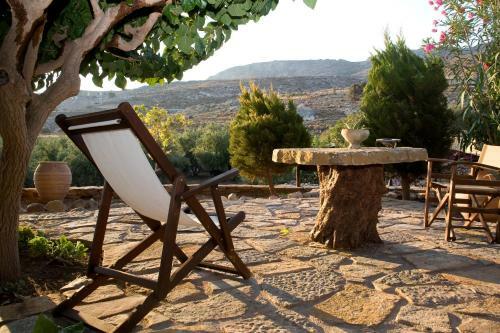 Hostal Yiannis Retreat