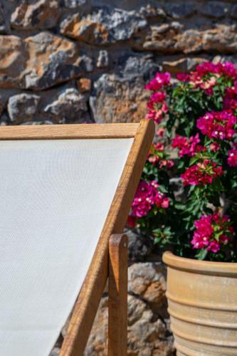 Hostal Yiannis Retreat