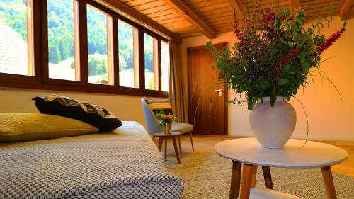 Posada Gasthof Krone Blatten