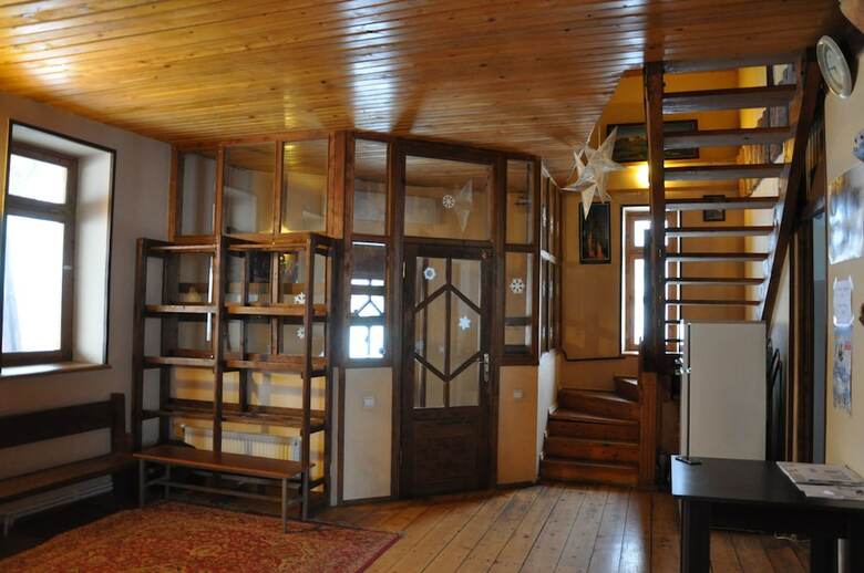 Hostal Gudauri House Of The Sun