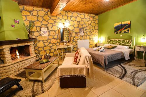 Hostal Xenios Zeys (?????? ????)