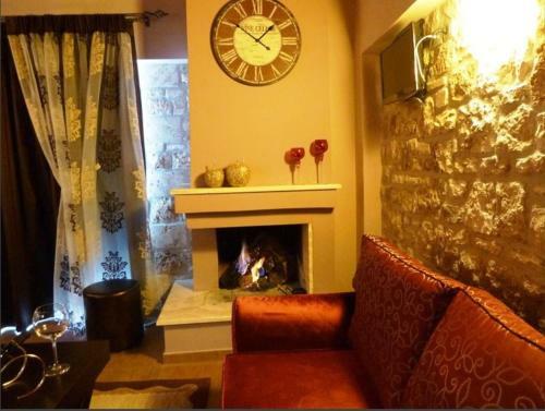 Hostal Paramythenio Guesthouse