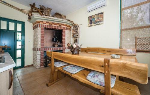 Holiday Home Mirlovic Polje Bb V