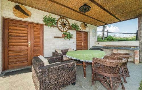 Two-bedroom Holiday Home In Galovic Selo