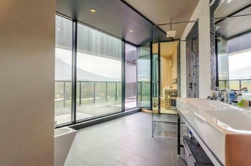Aparthotel Emirates Apart Residence