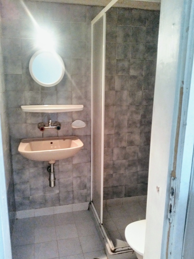 Hostal Repos Guest Rooms