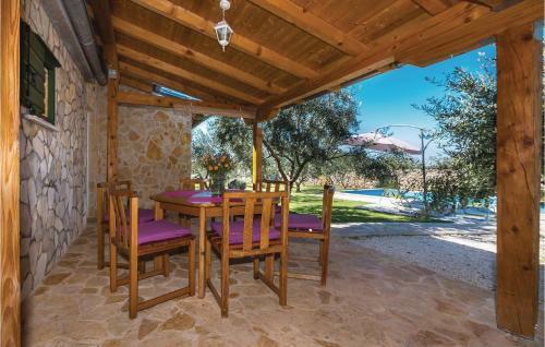 Holiday Home Ljubotic Jurici