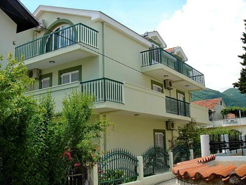 Apartments Odalovi?
