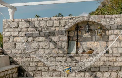 Two-bedroom Holiday Home In Herceg Novi
