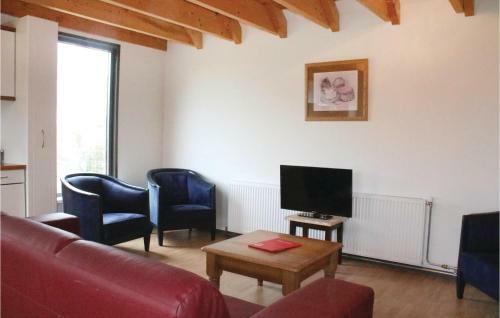 Three-bedroom Holiday Home In Drijber