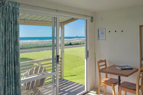 Oakura Beach Holiday Park