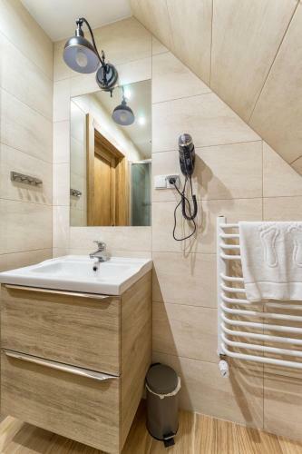Hostal Karcma Hajnos Pokoje