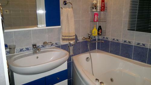 Apartment Komsomolskaya 9