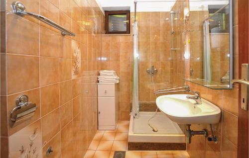 Two-bedroom Apartment In Portoroz