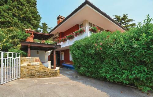 Two-bedroom Apartment In Portoroz