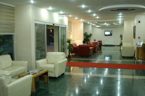 Arsames Hotel