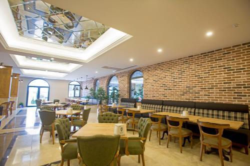 Aktug Elegance Hotel