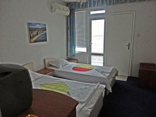 Hostal Guest Rooms Casa Luba