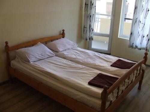 Hostal Asparuhov Guest Rooms And Apartments
