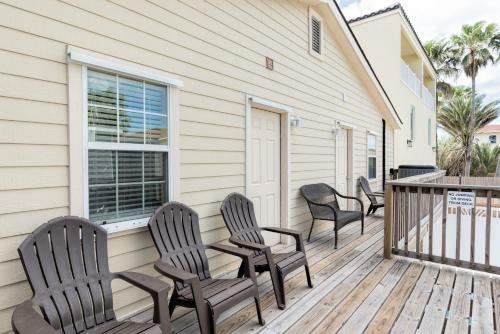 Apartamento 112 E Amberjack Townhouse #1-2