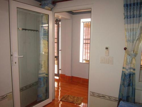 Hostal Hong Chau Guesthouse