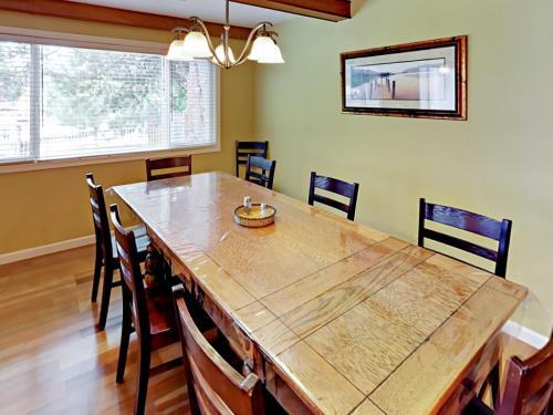 474 Capri Dr Home
