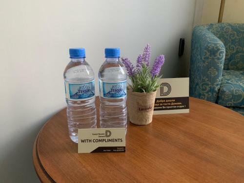Hostal Guest Rooms Donovi